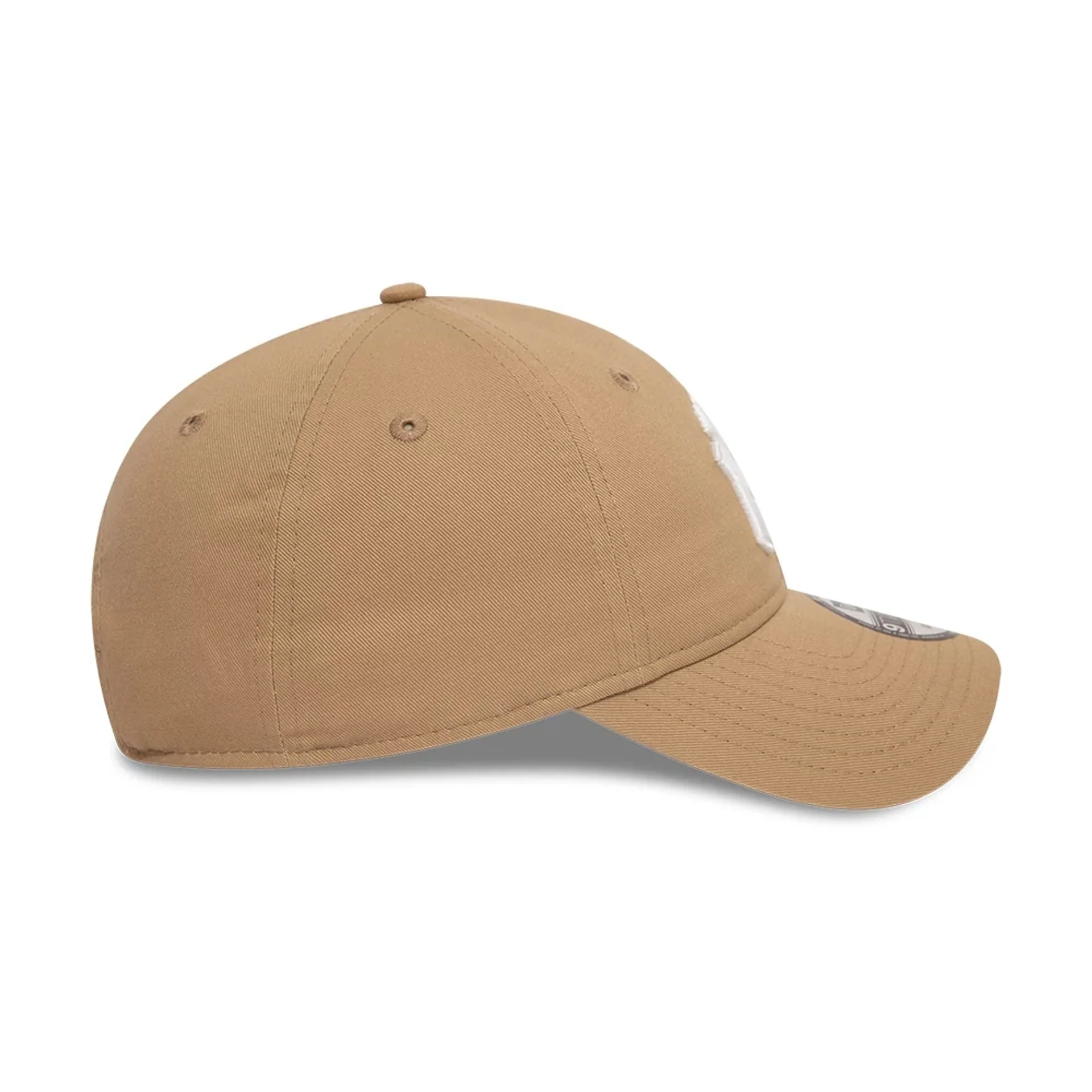 New York Yankees League Essential Light Beige 9TWENTY Adjustable Cap - Image 7